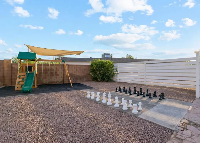 Prime Location Shared Pool Hot Tub Games