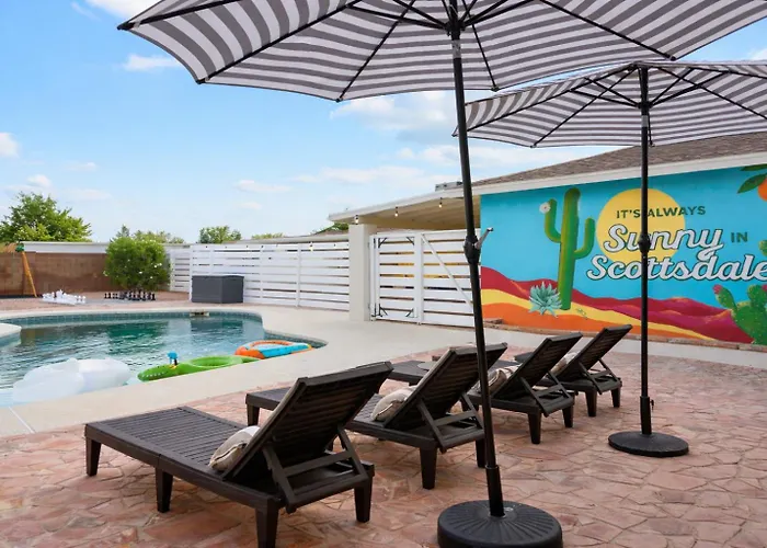 Prime Location Shared Pool Hot Tub Games