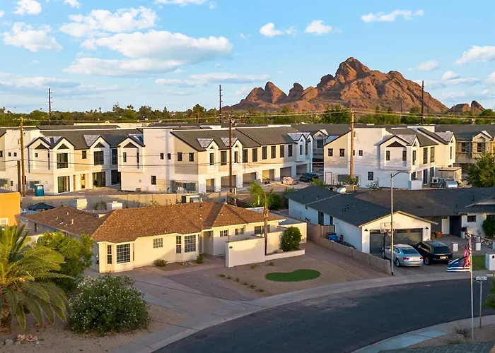 Prime Location Shared Pool Hot Tub Games Phoenix